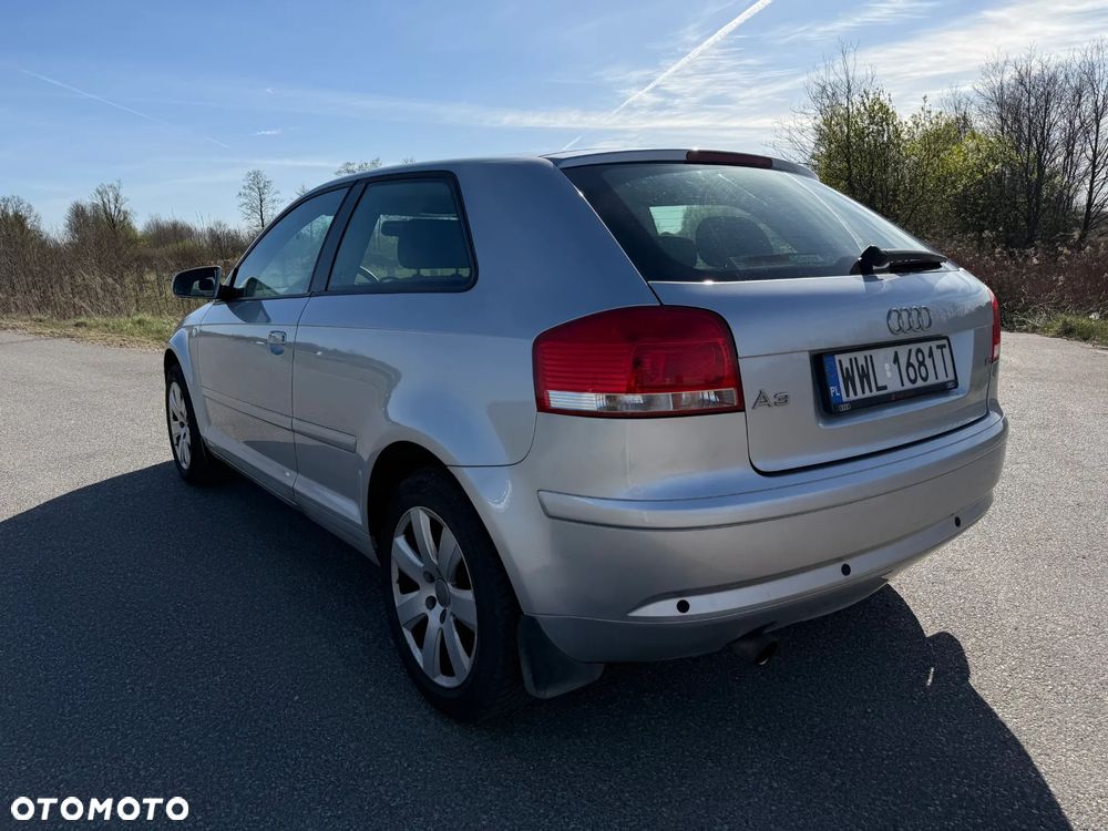 Audi A3 3-drzwiowe 1.6 Ambiente - 7