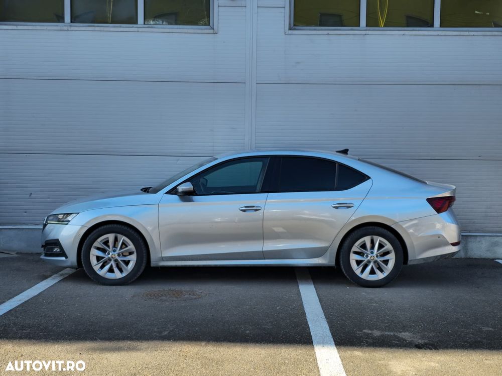 Skoda Octavia 2.0 TDI DSG Style - 3