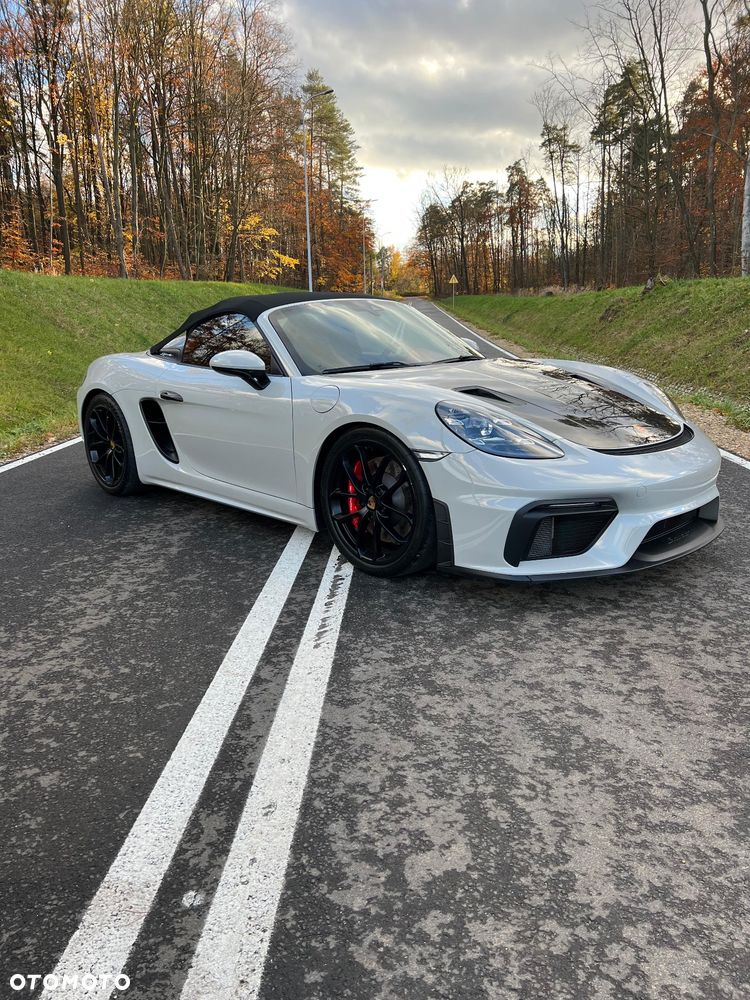 Porsche 718 Spyder - 2