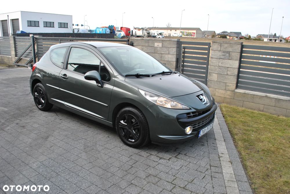 Peugeot 207 1.4 16V U Move - 19