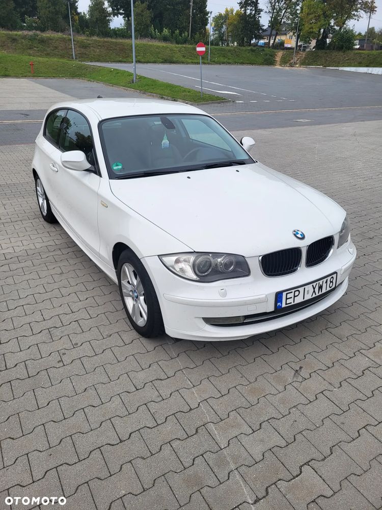 BMW Seria 1 116d - 2