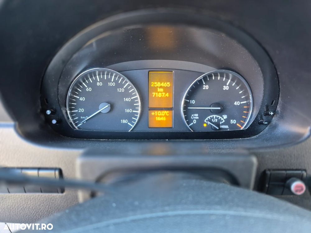 Mercedes-Benz Sprinter 319 Cdi cu adblue - 15