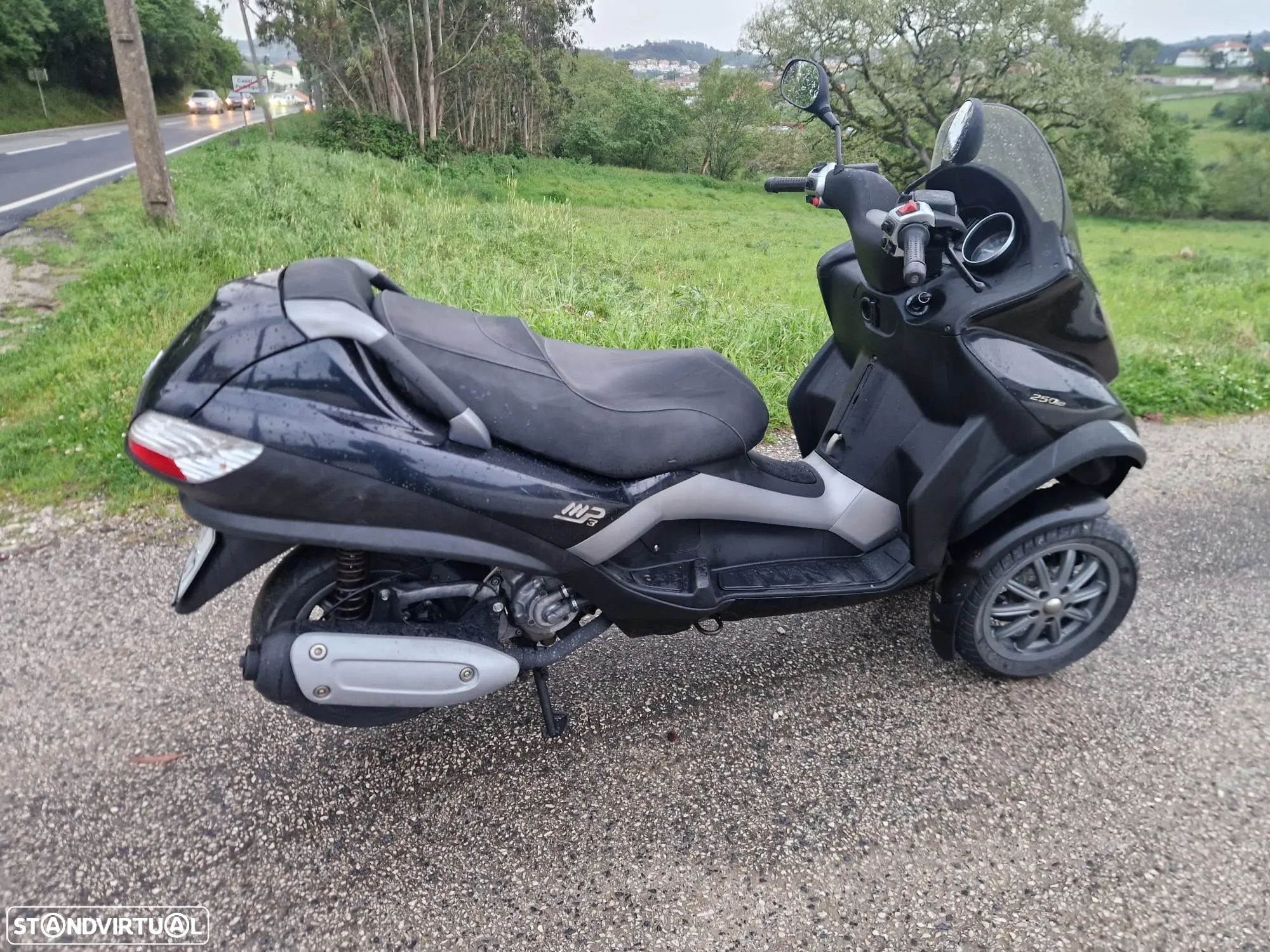 Piaggio MP3 250  Possível Financiamento - 4