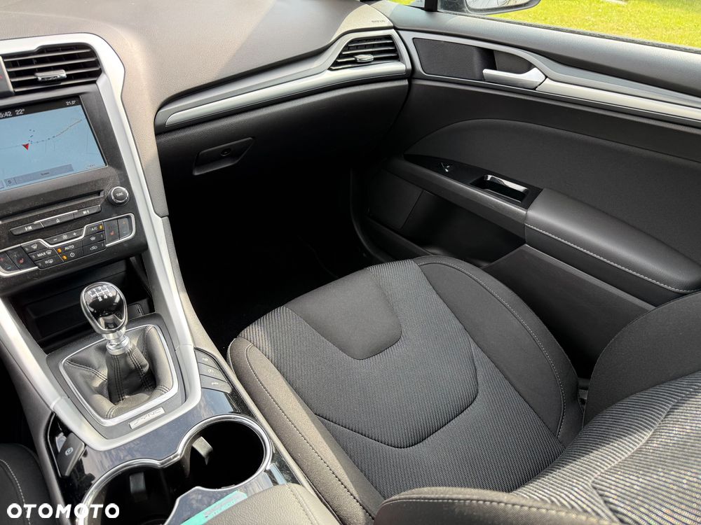 Ford Mondeo 2.0 TDCi STart-Stopp Titanium - 15