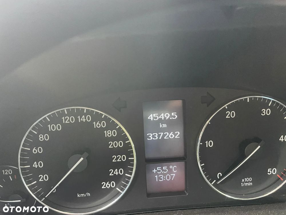 Mercedes-Benz Klasa C 200 CDI Elegance - 6