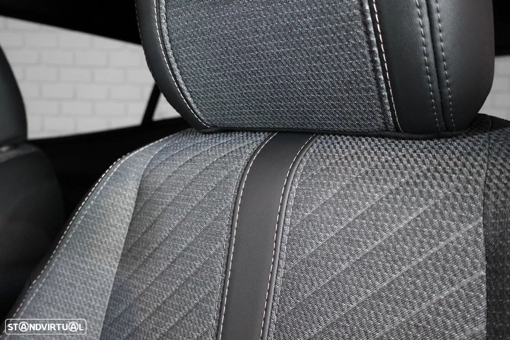 Peugeot 2008 1.2 PureTech Allure Pack - 13