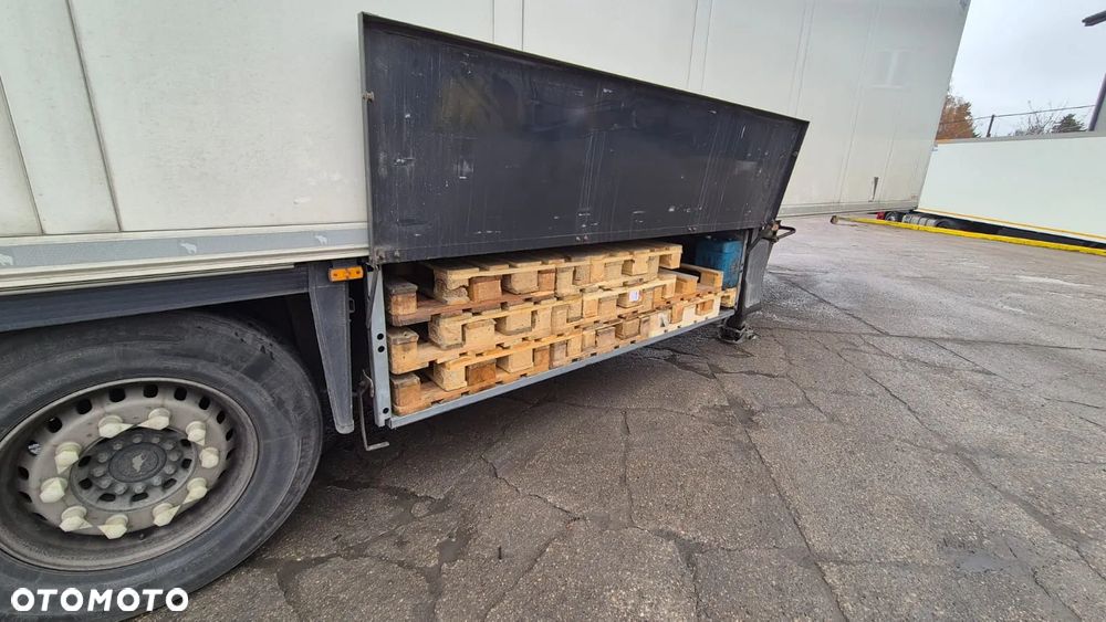 Schmitz Cargobull SCB*S3B - 13