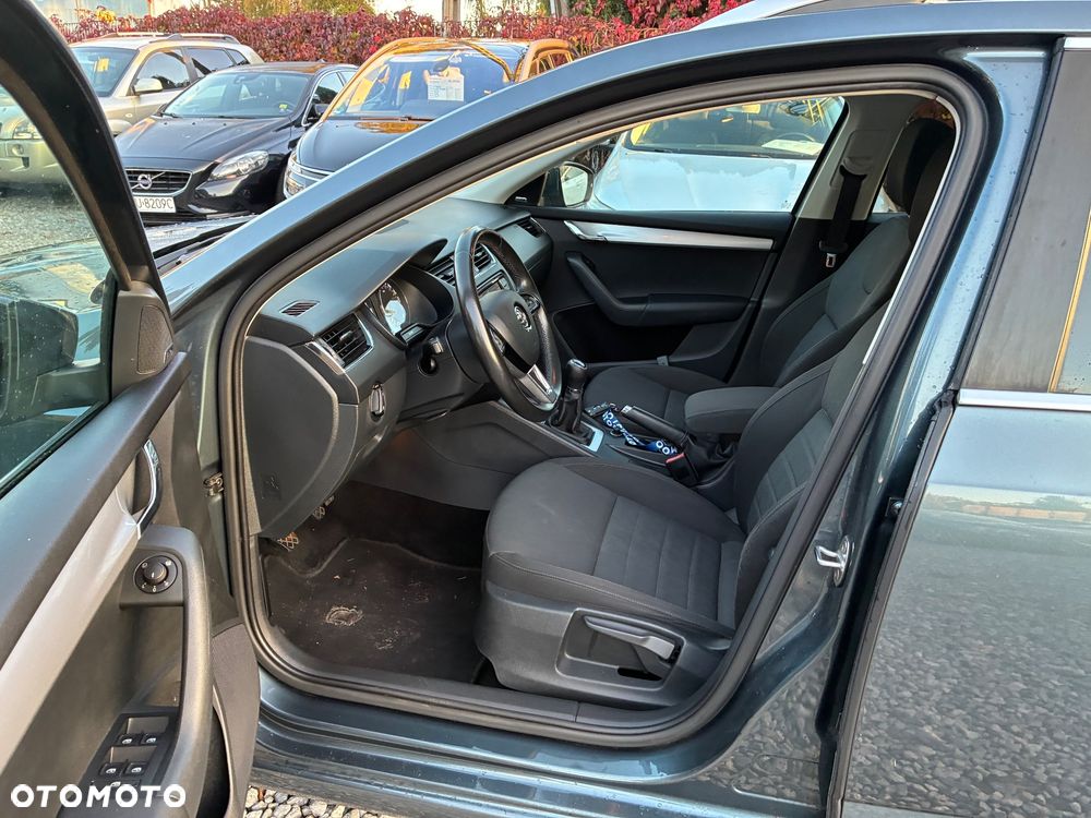 Skoda Octavia 1.6 TDI (Green tec) Active - 9