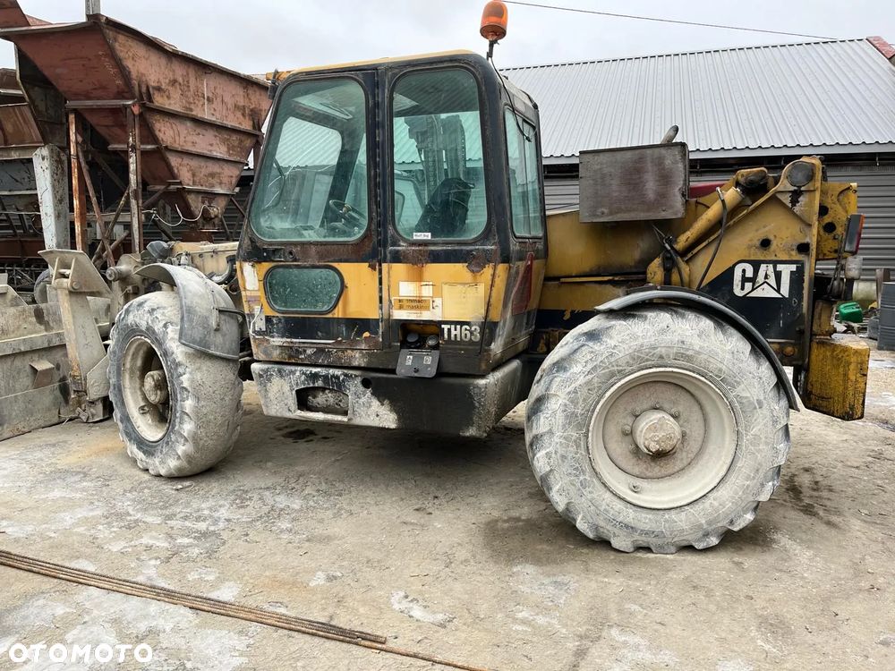 Caterpillar TH63 TH62 - 2