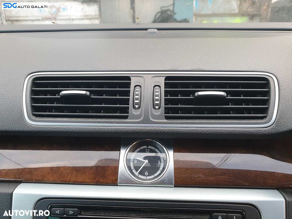 Gura Grila Aer Aerisire Ventilatie Bord Centrala Volkswagen CC 2012 - 2017 [C3837]