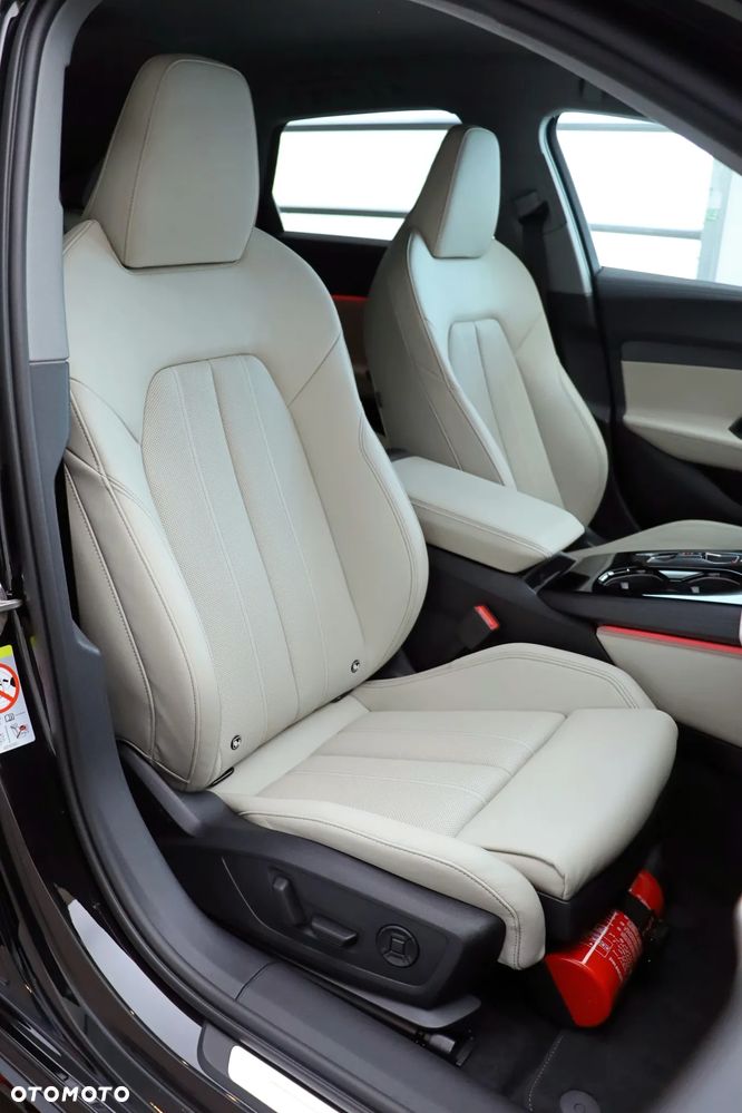 Audi A5 Avant TFSI Quattro S tronic - 16