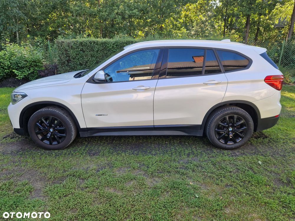 BMW X1 sDrive16d - 30