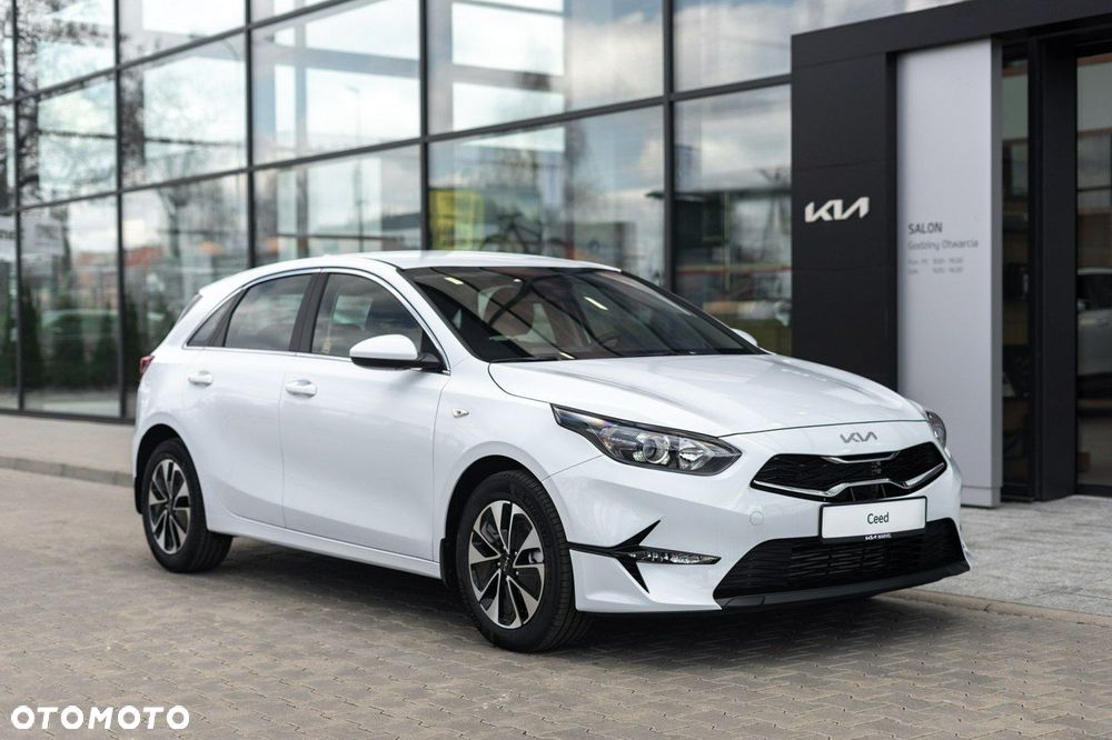 Kia Ceed - 3