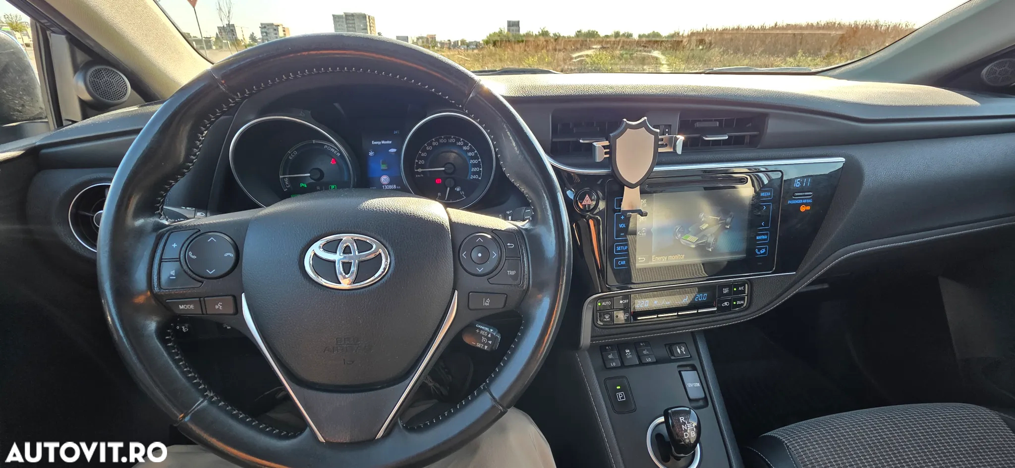 Toyota Auris 1.8 L VVT-i Hybrid Sol - 15