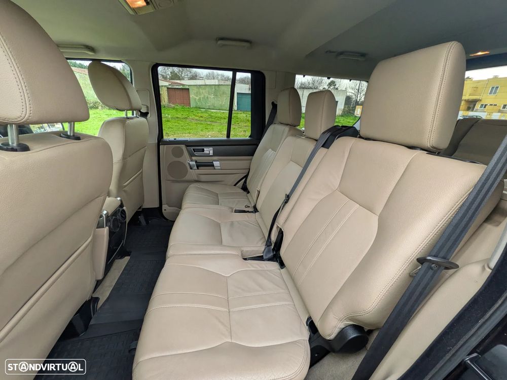 Land Rover Discovery 3.0 TD V6 HSE - 24