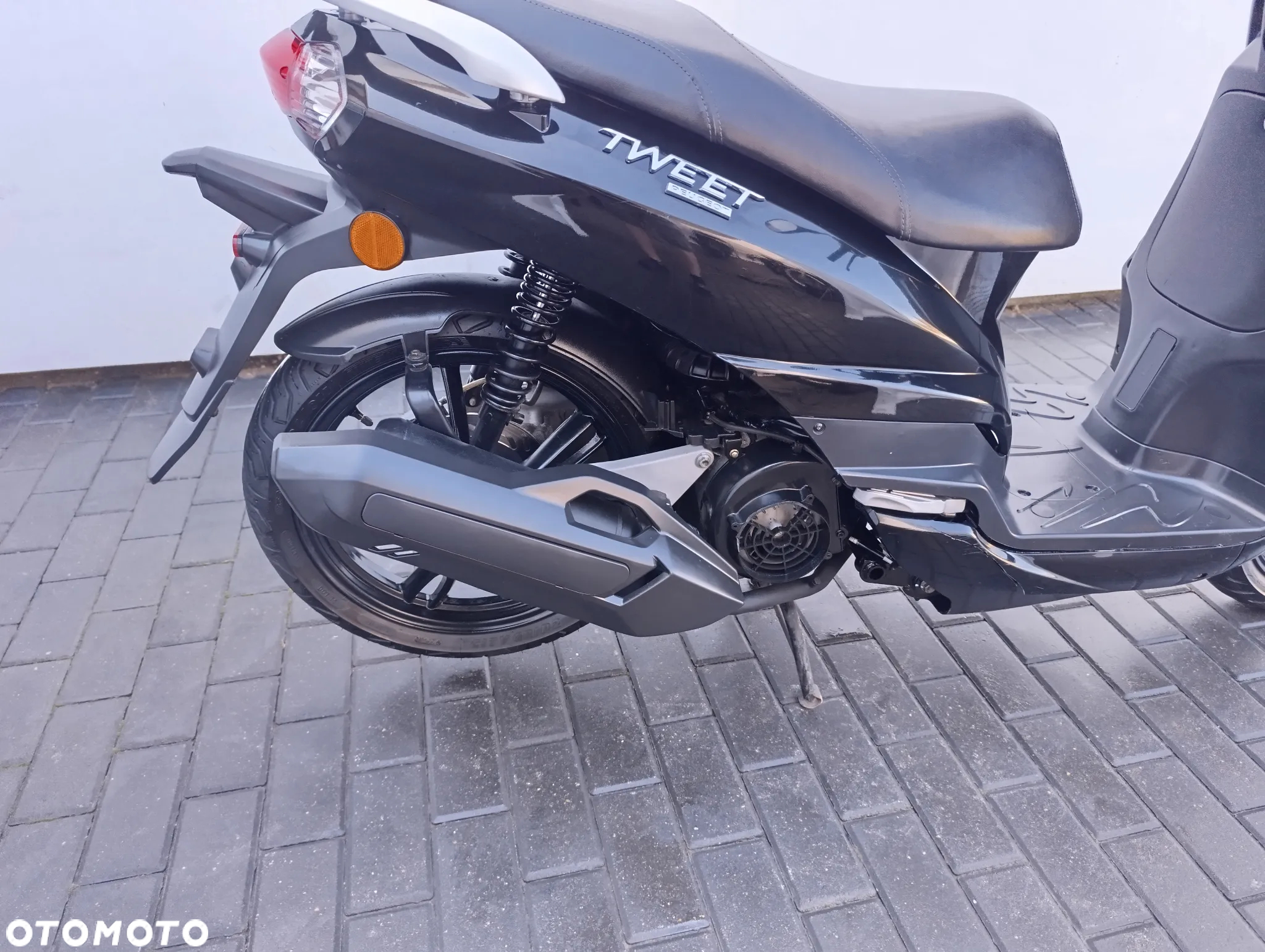 Peugeot Tweet - 18