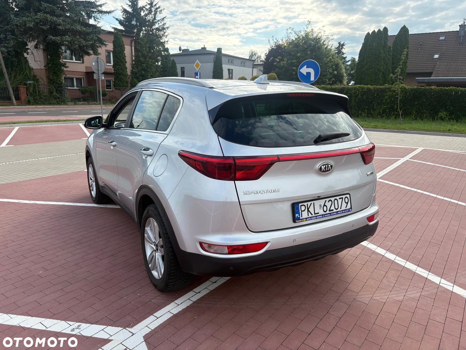 Kia Sportage 1.6 GDI 2WD Black Edition - 5