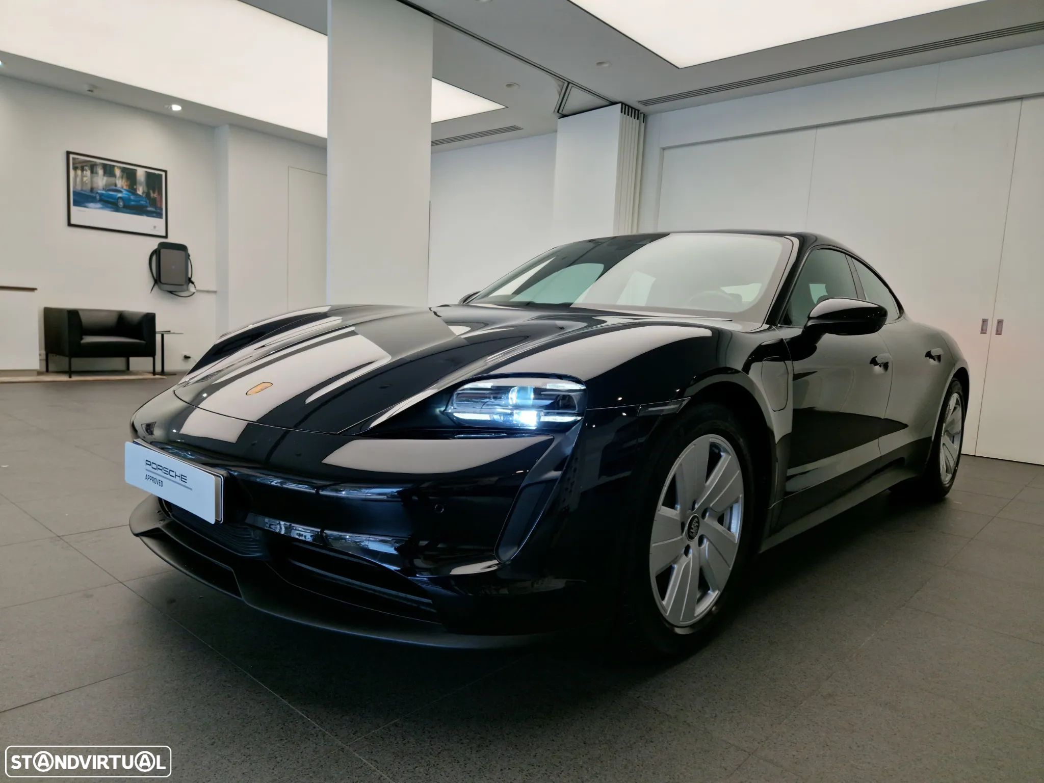 Porsche Taycan Standard - 1