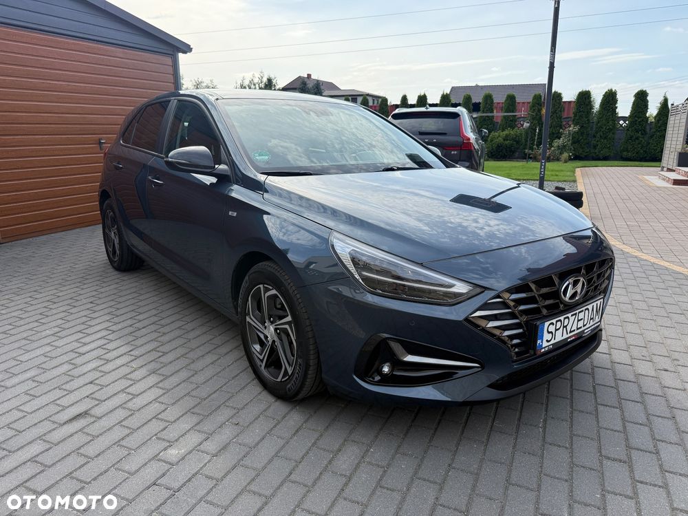 Hyundai i30 1.5 T-GDI 48V-Hybrid EDITION 30+ - 8