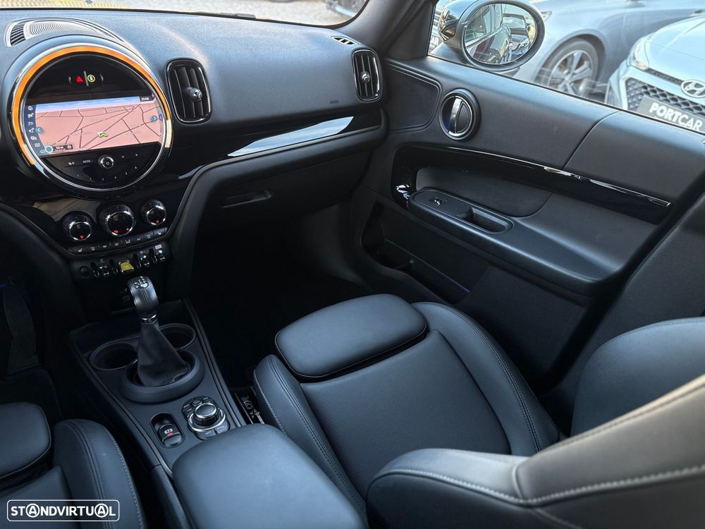 MINI Countryman Cooper SE ALL4 Untamed Edition Auto - 37