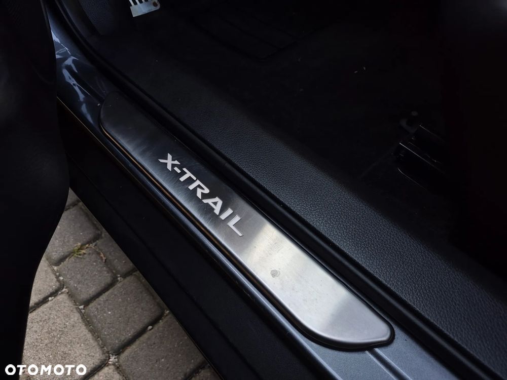 Nissan X-Trail 1.6 DIG-T Tekna - 36
