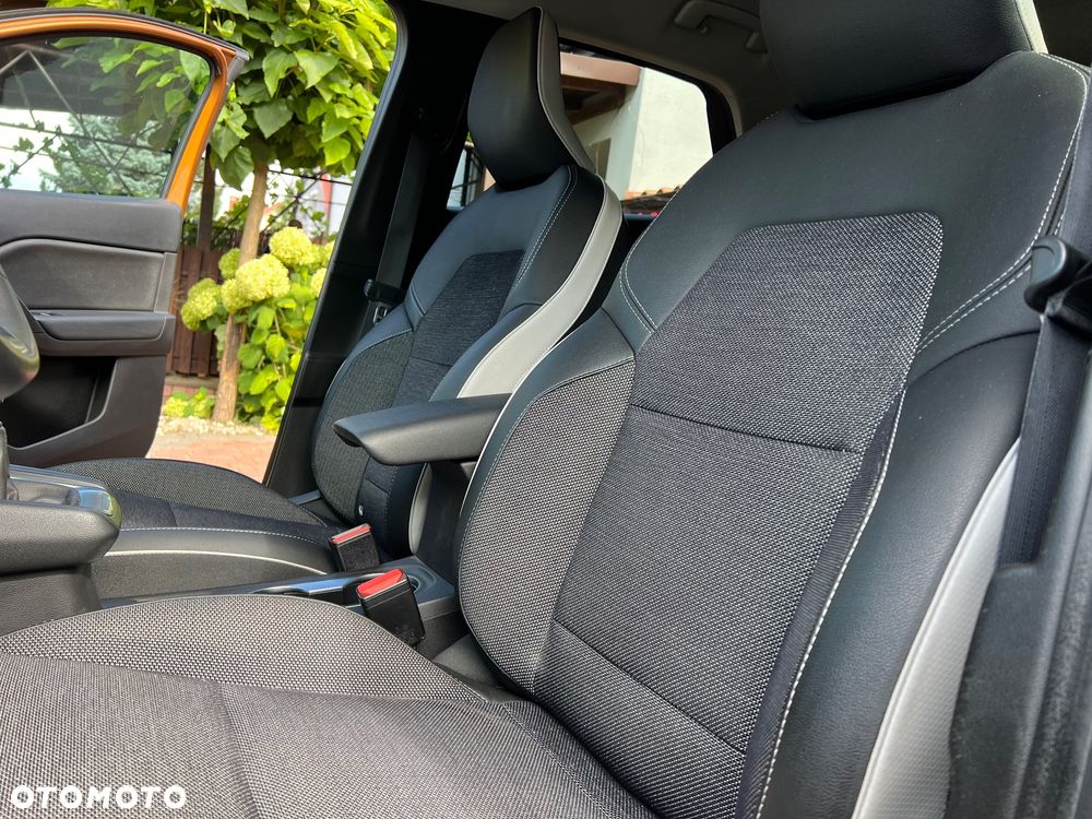Renault Captur 1.0 TCe Techno - 36