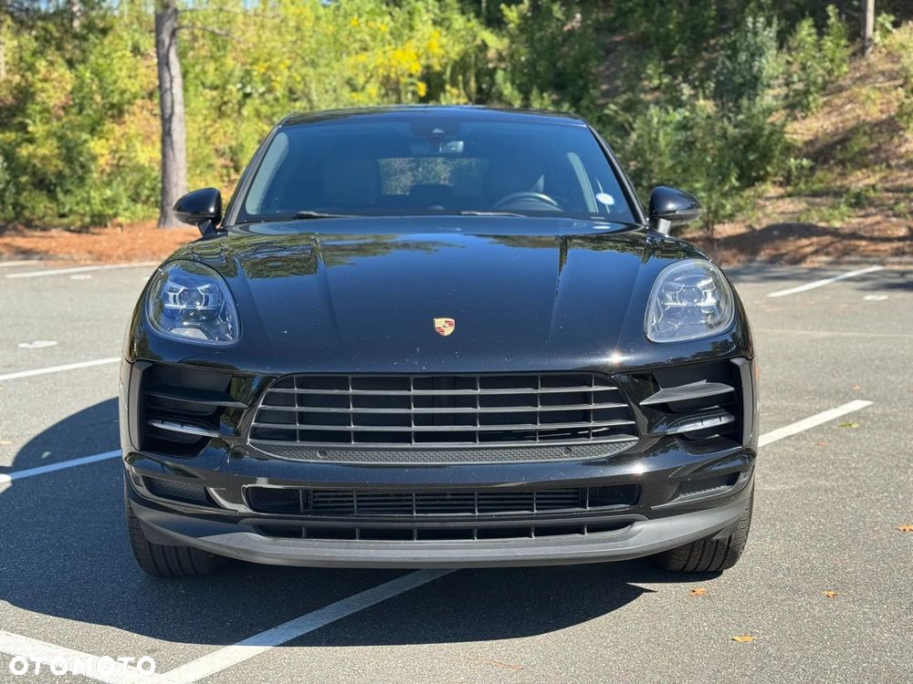 Porsche Macan Standard - 2
