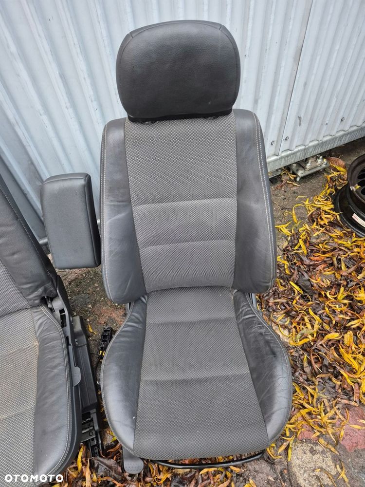 fotele kanapa tapicerka Opel Meriva A OPC - 11