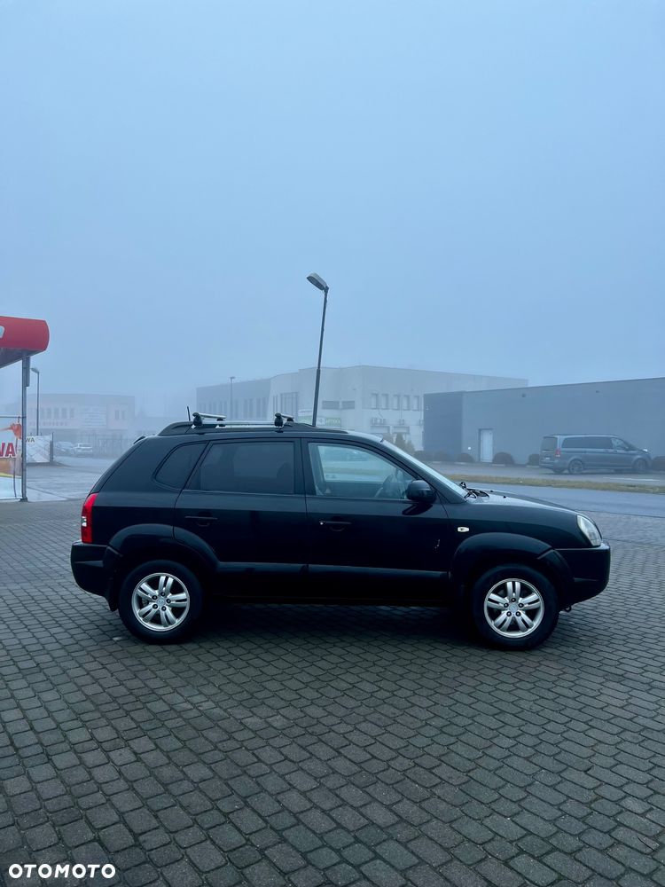 Hyundai Tucson 2.0 Comfort 2WD - 4