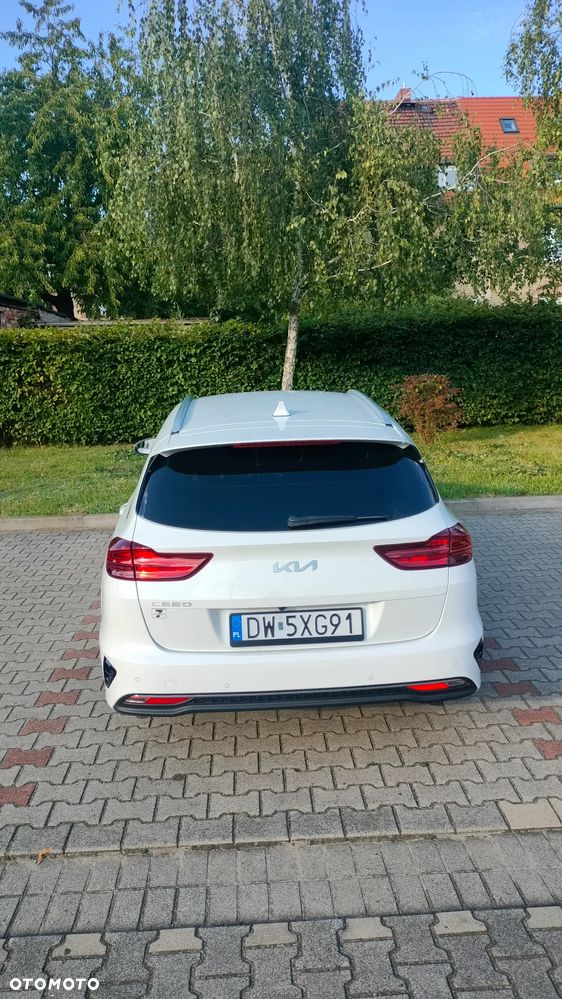 Kia Ceed 1.5 T-GDI M - 5