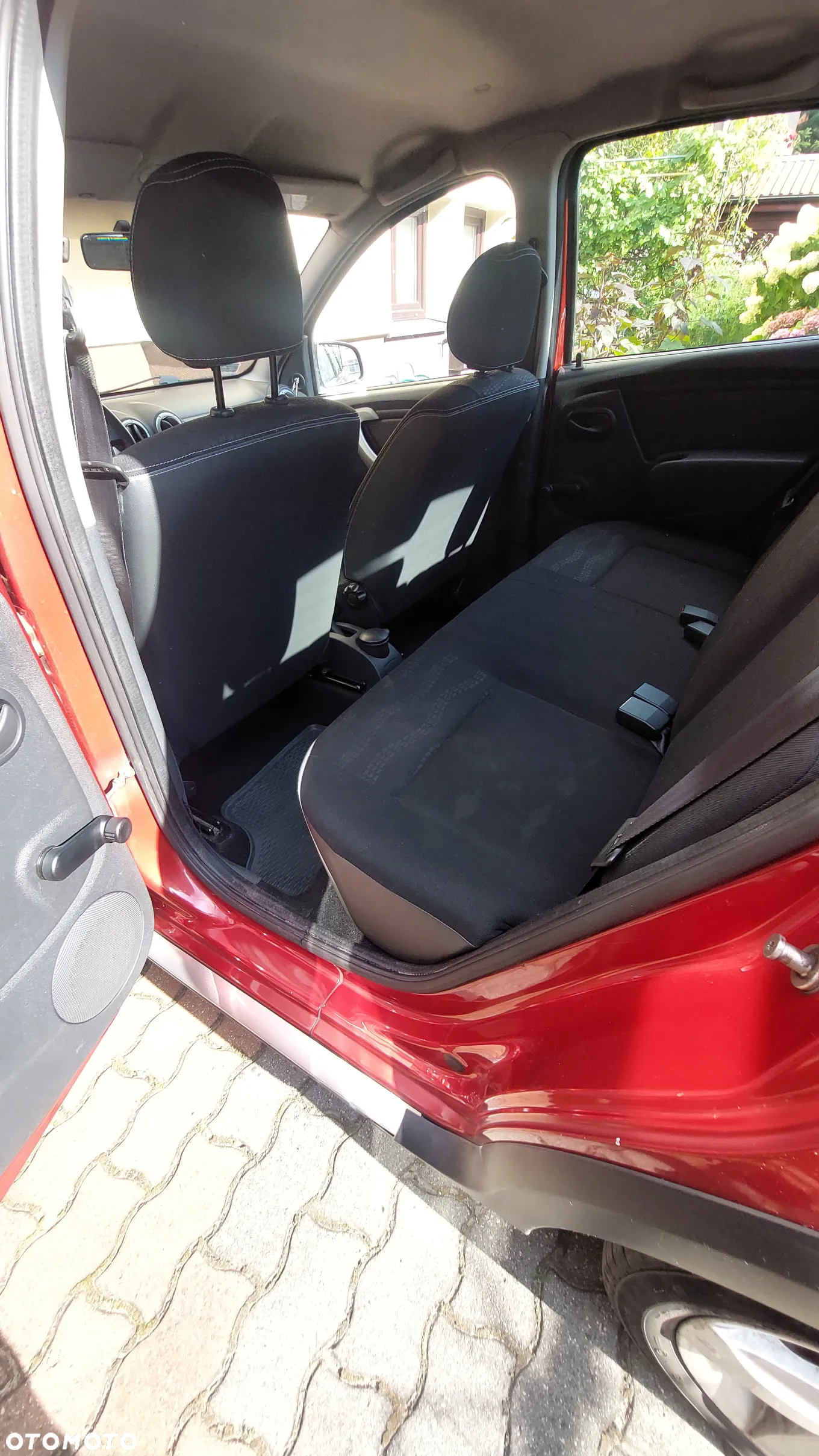 Dacia Sandero Stepway 1.6 - 10