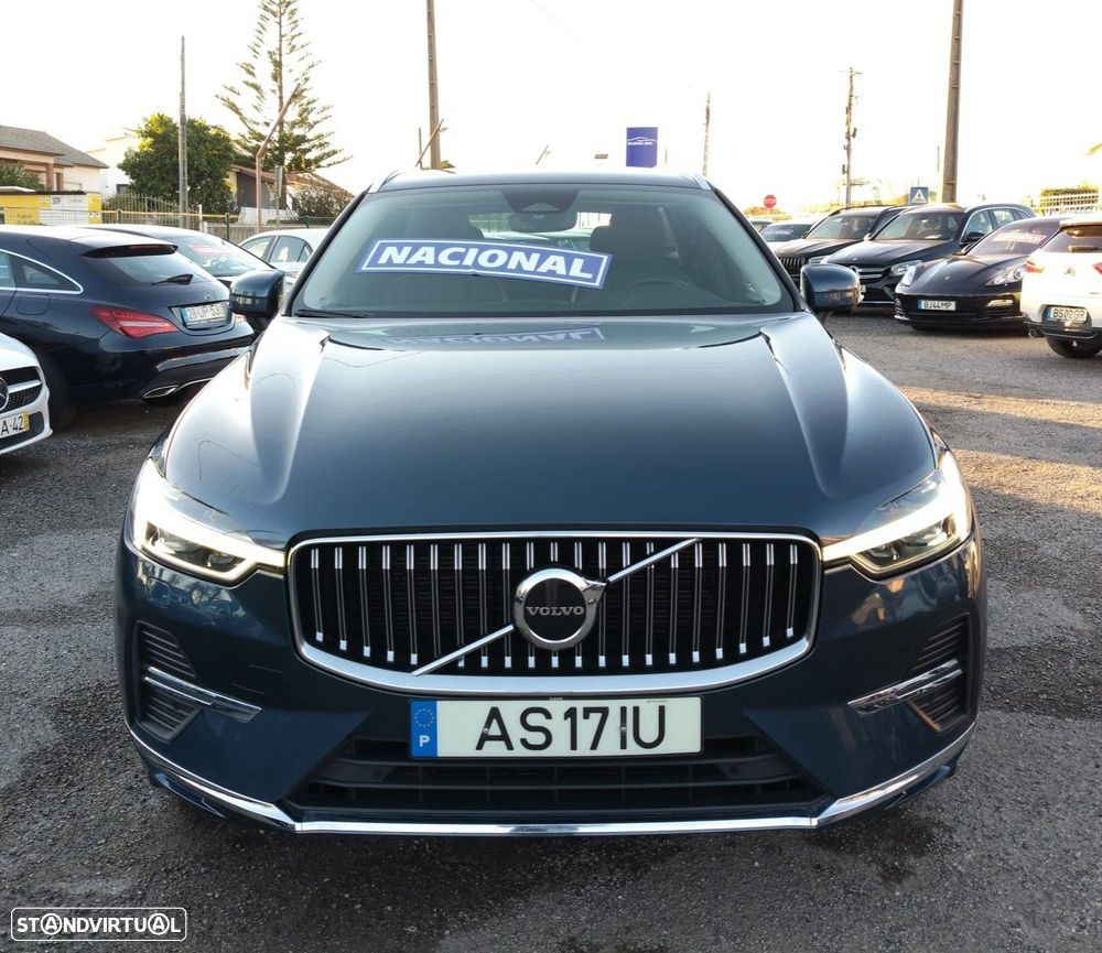 Volvo XC 60 2.0 B4 Plus Bright - 2
