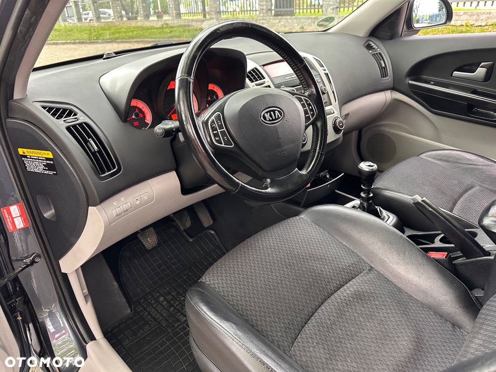 Kia Ceed 1.6 CVVT LX - 13