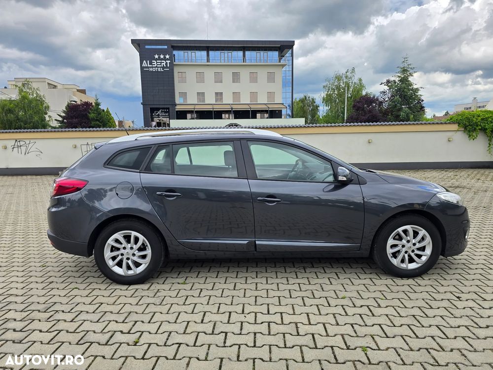 Renault Megane ENERGY dCi 110 Start & Stop Dynamique - 2