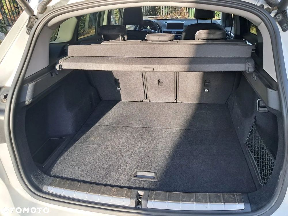 BMW X1 sDrive18i GPF Sport Line - 11