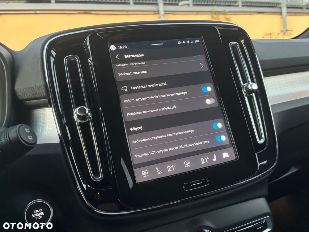 Volvo XC 40 B3 Core - 33