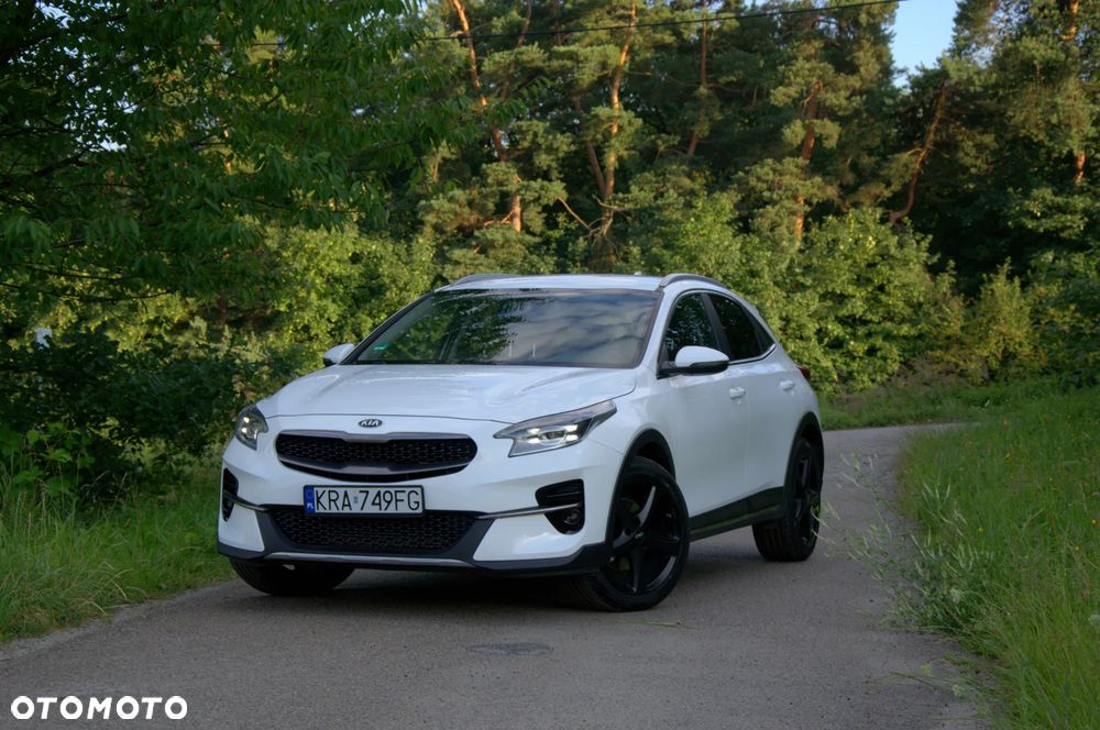 Kia XCeed 1.5 T-GDI Business Line DCT - 2
