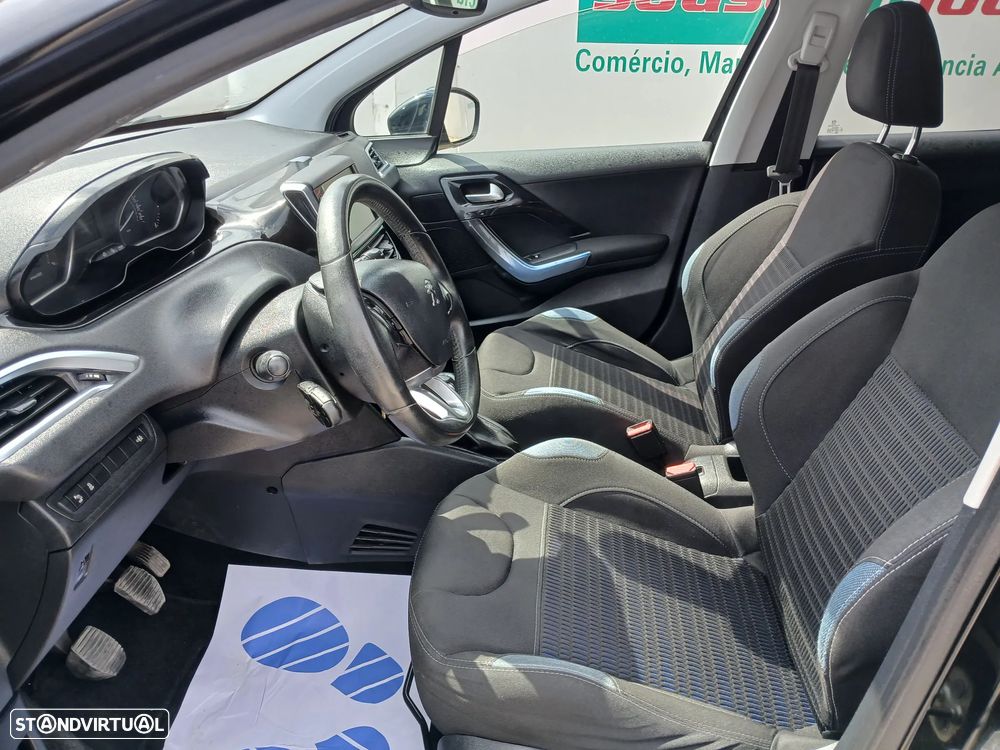 Peugeot 208 1.2 VTi Allure - 14