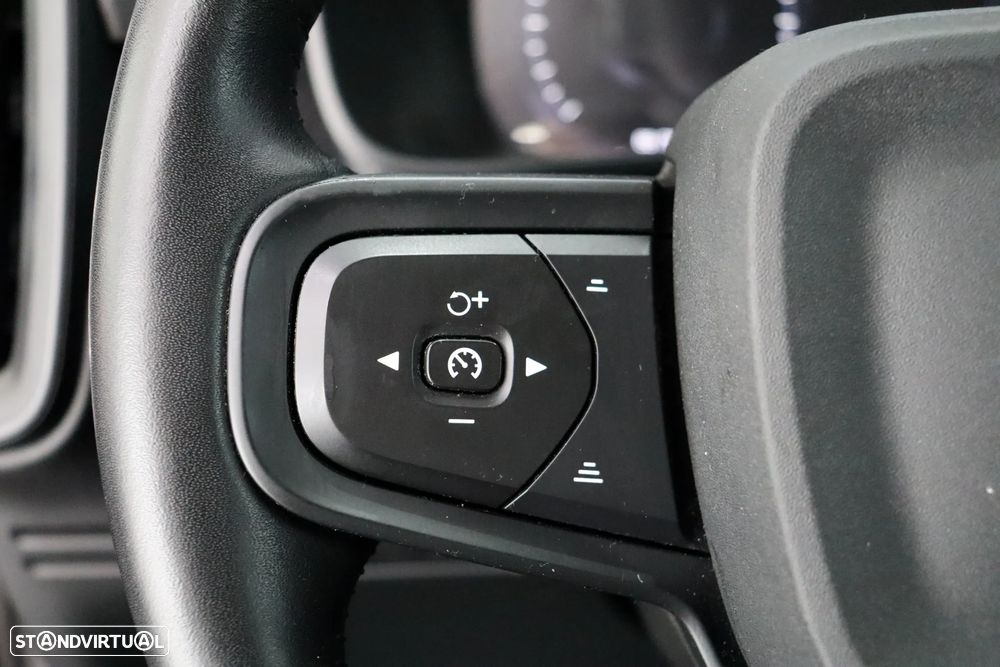 Volvo XC 40 1.5 T3 Inscription - 18