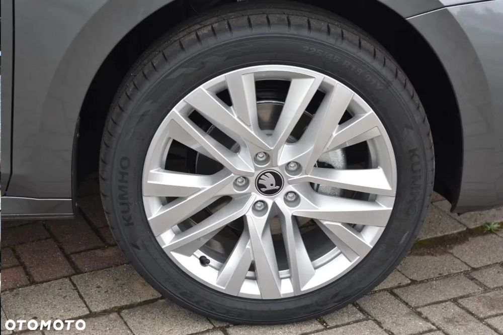 Skoda Octavia 1.5 TSI mHEV Essence DSG - 14