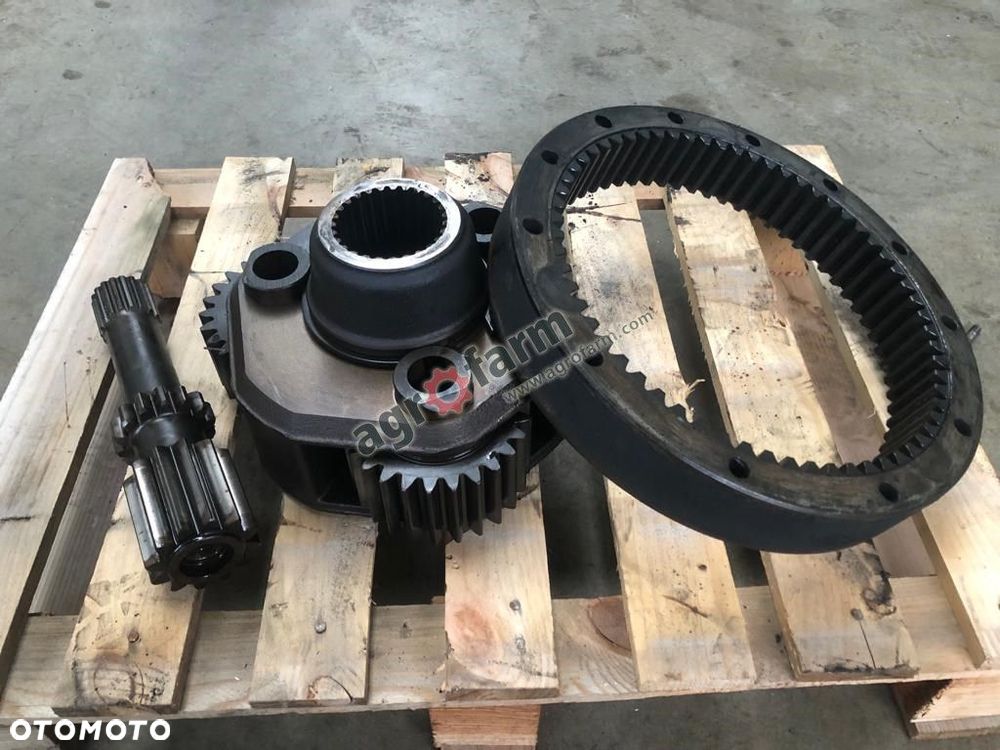 Układ planetarny, Zwolnica New Holland TM155 - 1