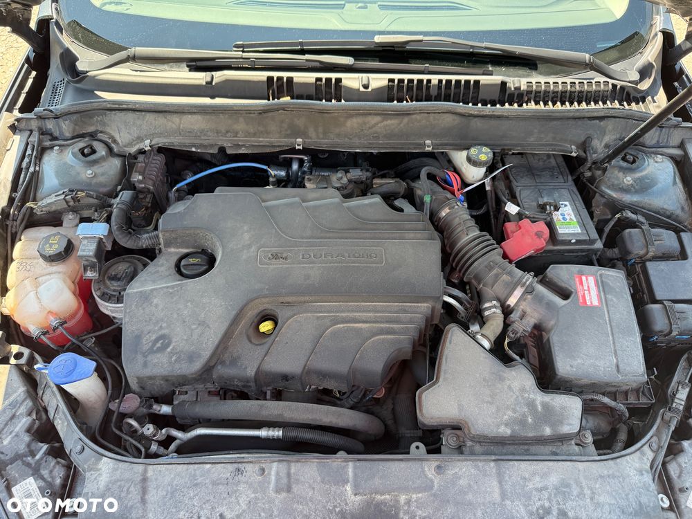 Ford Mondeo - 12