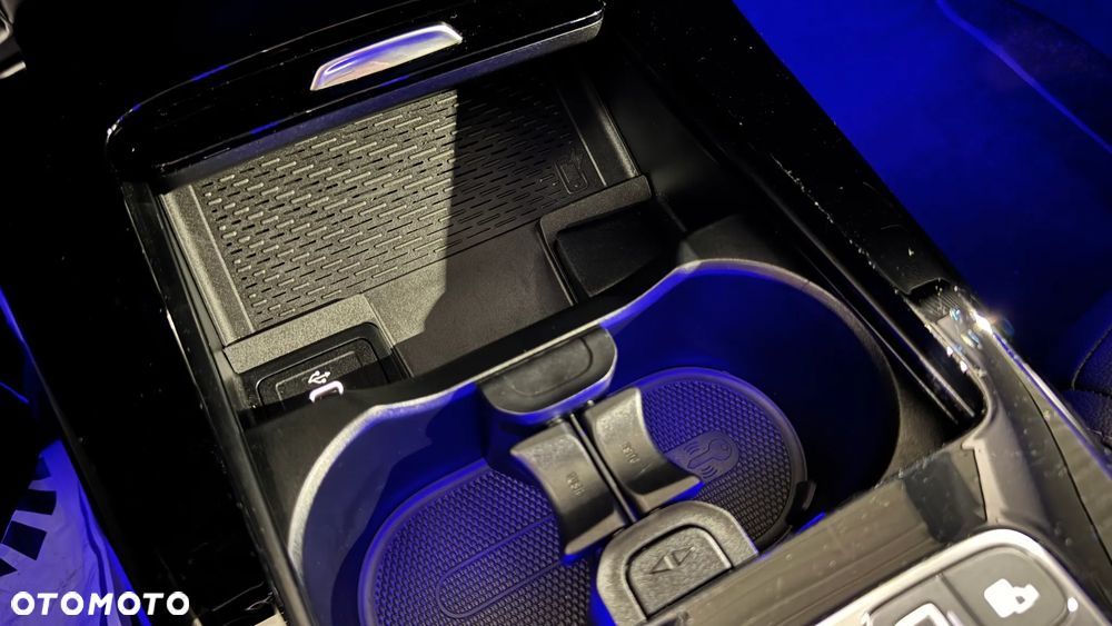 Mercedes-Benz CLA 180 Progressive 7G-DCT - 29