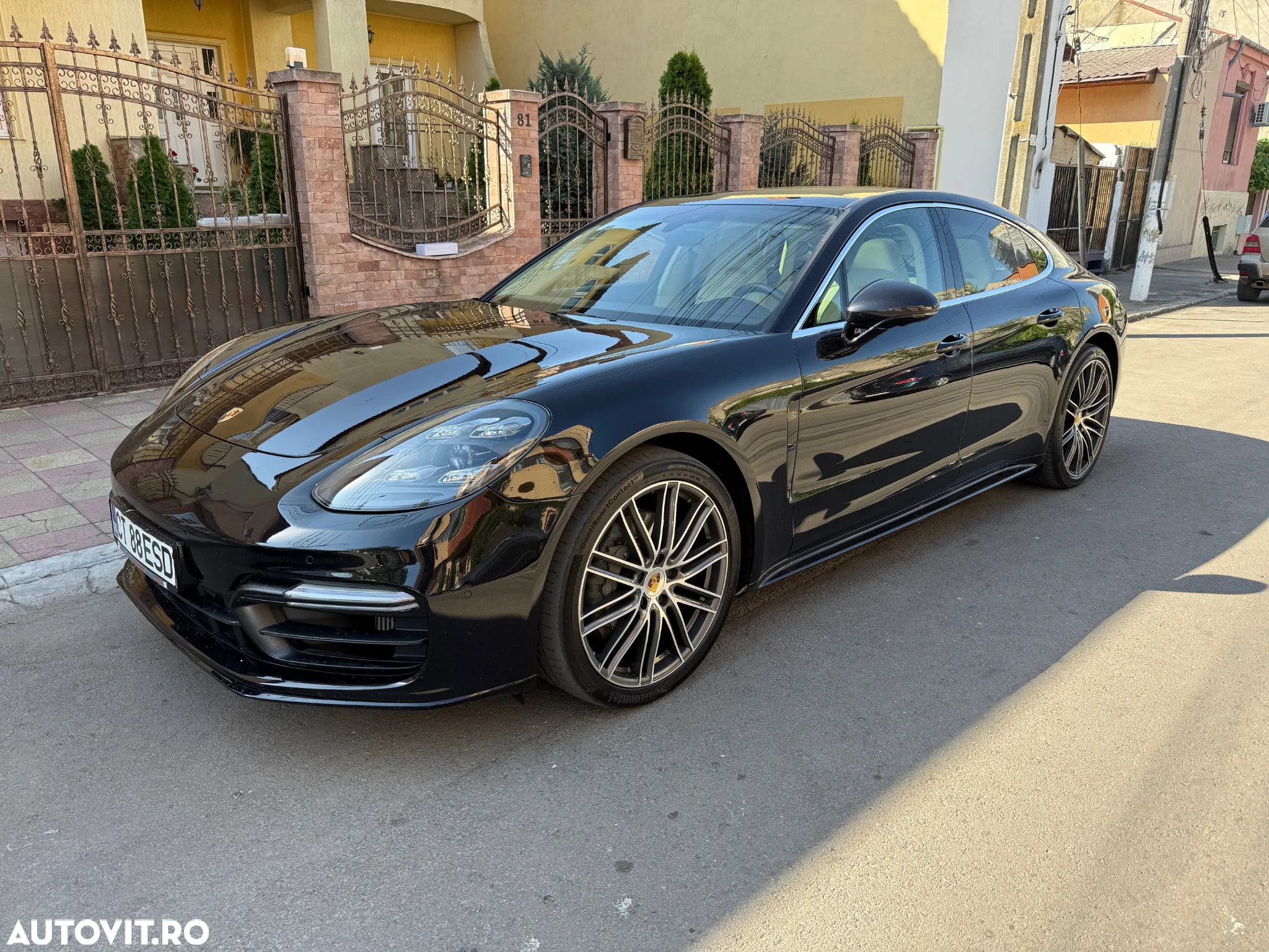 Porsche Panamera 4S - 7