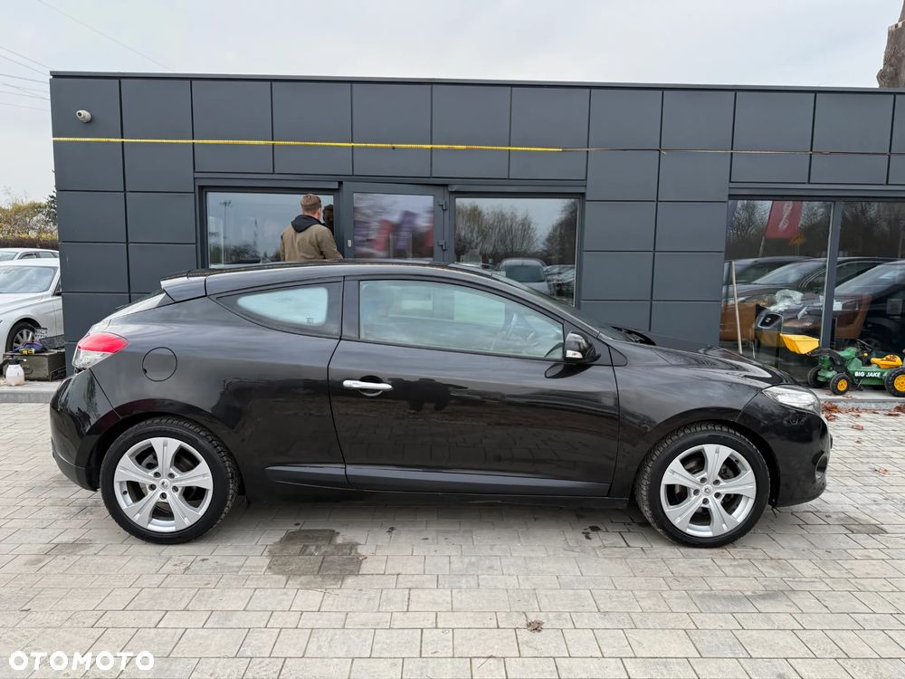 Renault Megane 1.6 16V 110 Authentique - 17