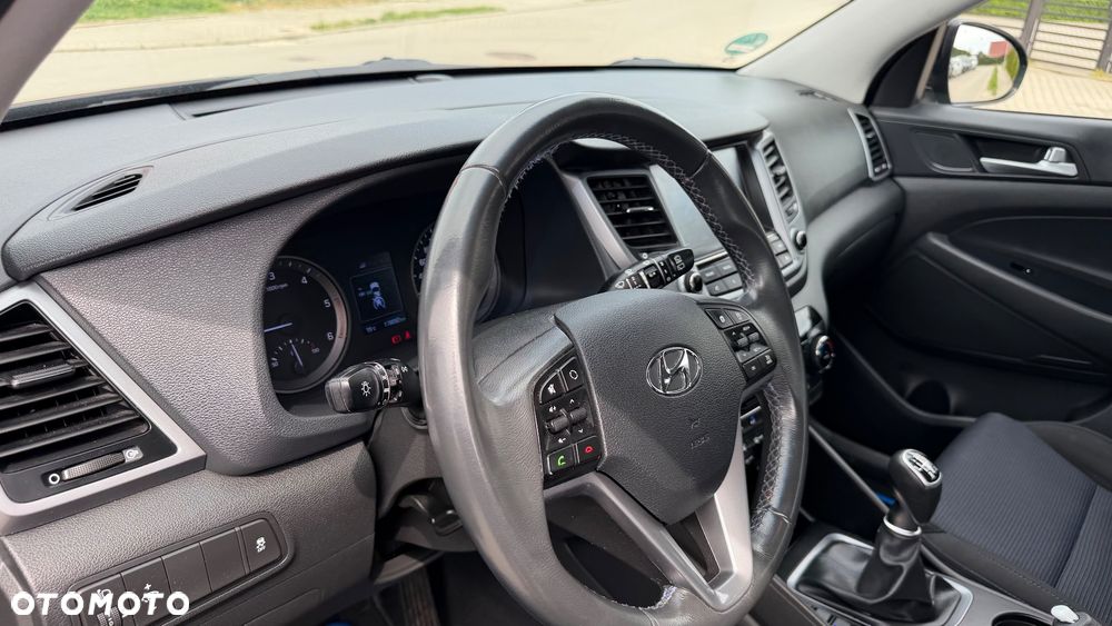 Hyundai Tucson 1.7 CRDI BlueDrive Style 2WD - 13