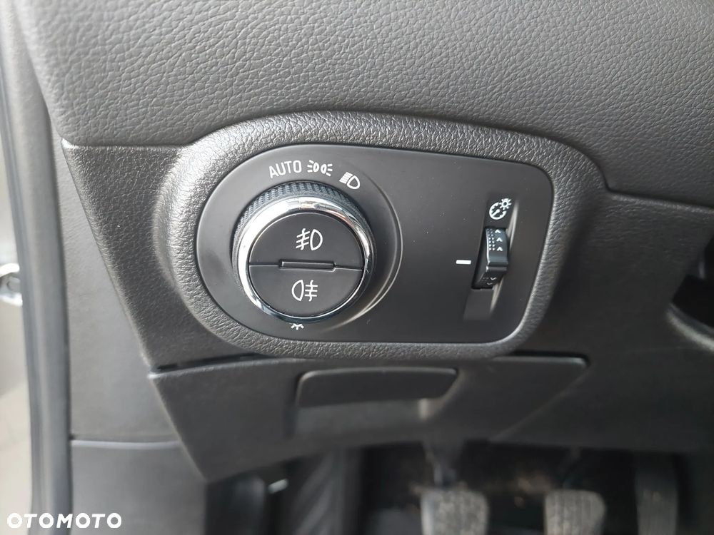 Opel Zafira 1.6 CDTI Plus S&S - 25