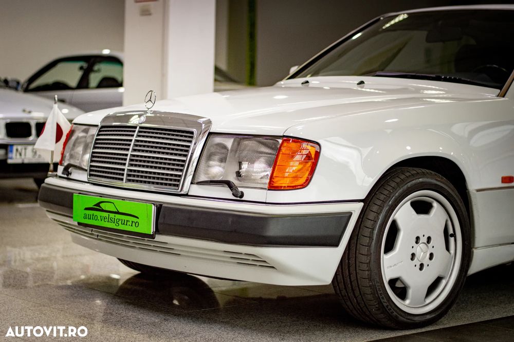 Mercedes-Benz W124 - 12