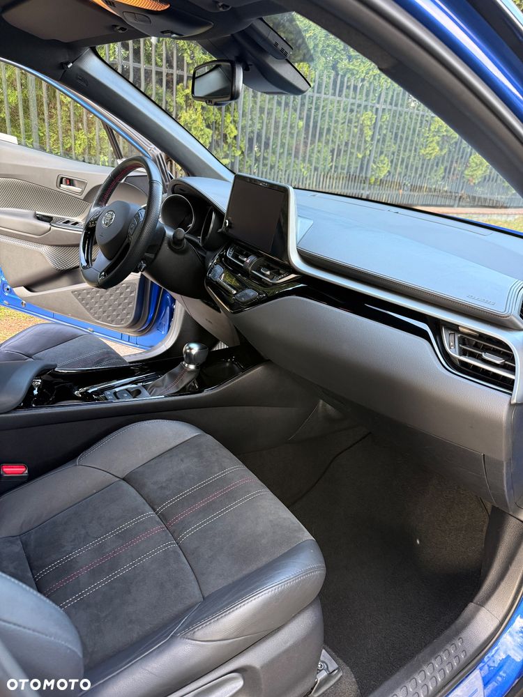 Toyota C-HR - 9