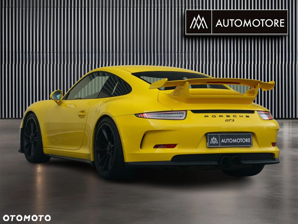 Porsche 911 GT3 - 10